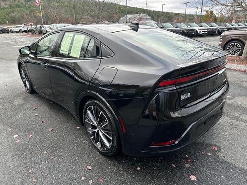 2023 Toyota Prius LE