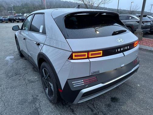 2026 Hyundai IONIQ 5 SEL