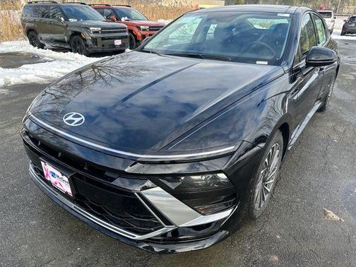 2026 Hyundai SONATA Hybrid SEL