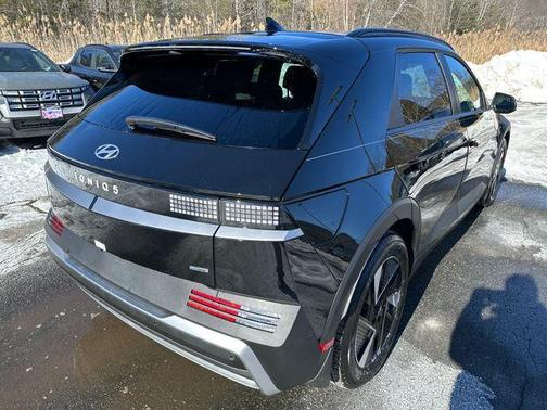 2025 Hyundai IONIQ 5 SEL