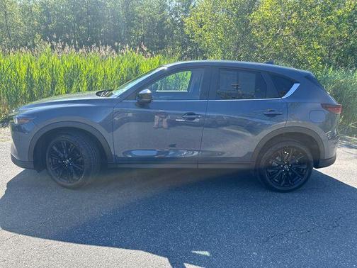 2022 Mazda CX-5 Carbon Edition