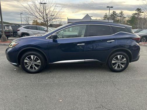 2023 Nissan Murano SV