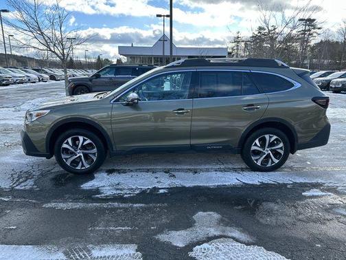 2022 Subaru Outback Touring XT