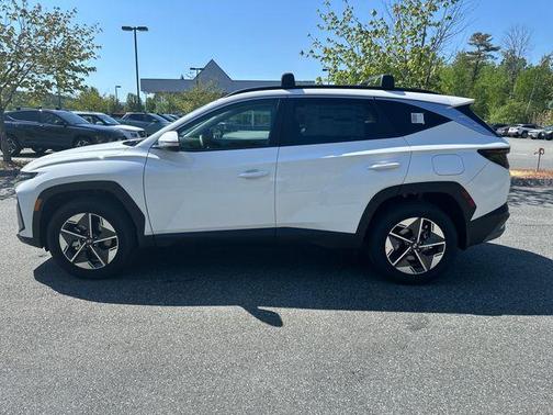 White Pearl 2026 Hyundai TUCSON SEL Premium