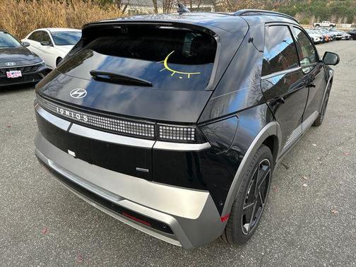 2025 Hyundai IONIQ 5 Limited