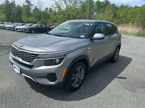 Steel Gray 2021 Kia Seltos LX