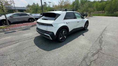 2025 Hyundai IONIQ 5 SEL