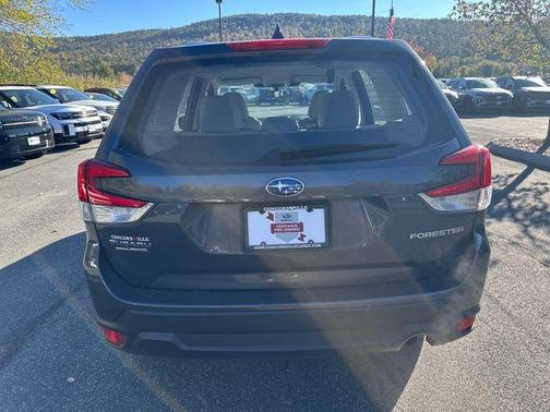 2022 Subaru Forester Base (CVT)