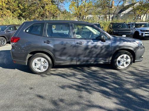 2022 Subaru Forester Base (CVT)