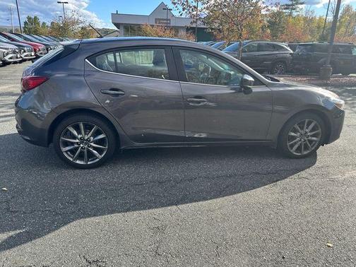 2018 Mazda Mazda3 Touring
