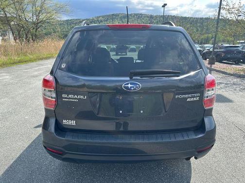 Dark Gray Metallic 2015 Subaru Forester 2.5i Premium