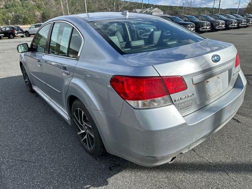 2013 Subaru Legacy 2.5i Limited