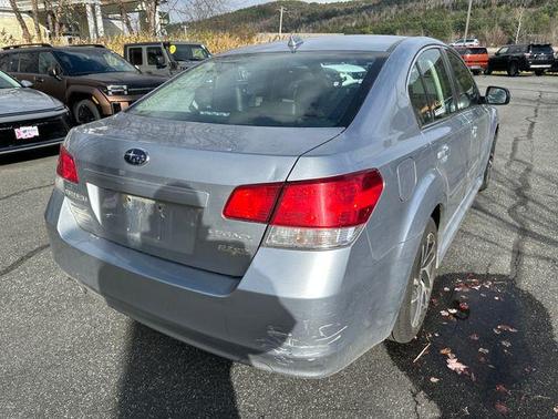 2013 Subaru Legacy 2.5i Limited