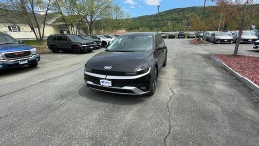 2025 Hyundai IONIQ 5 SE