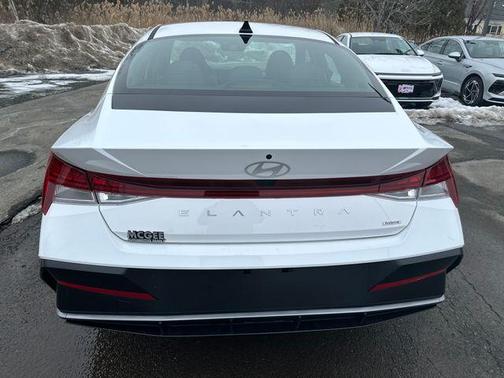 2026 Hyundai ELANTRA HEV Limited
