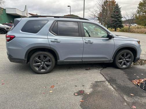 2023 Honda Pilot Sport