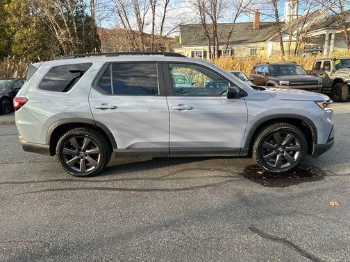 2023 Honda Pilot Sport