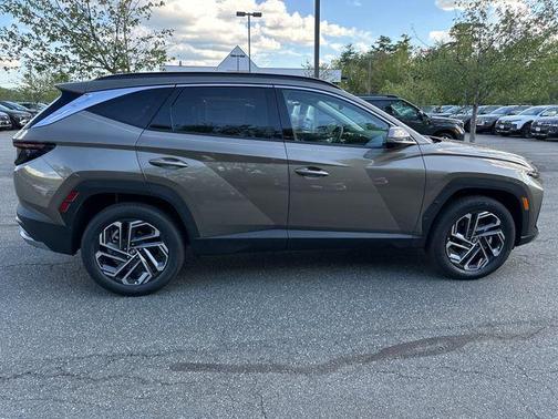 2025 Hyundai TUCSON Hybrid Limited