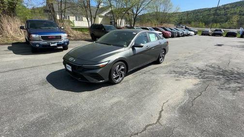 2025 Hyundai ELANTRA HEV Limited