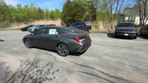 2025 Hyundai ELANTRA HEV Limited