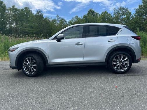 2019 Mazda CX-5 Signature