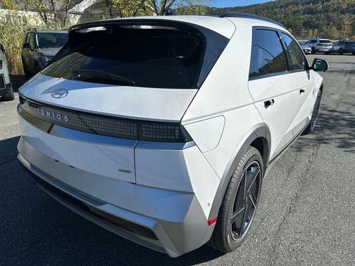 2025 Hyundai IONIQ 5 Limited