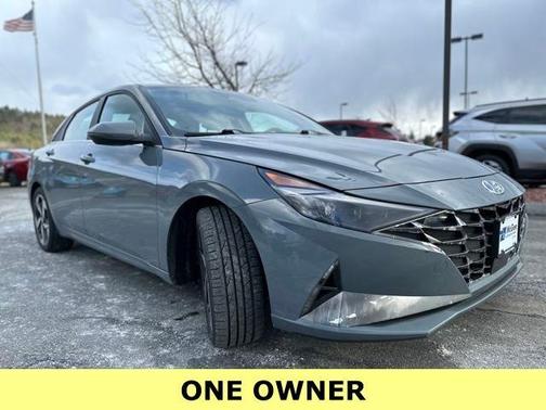 2022 Hyundai ELANTRA HEV Limited