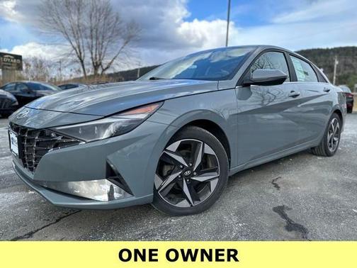 2022 Hyundai ELANTRA HEV Limited