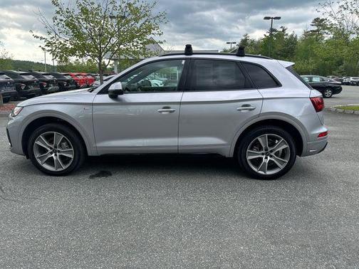 Florett Silver Metallic 2025 Audi Q5 45 S line quattro Premium