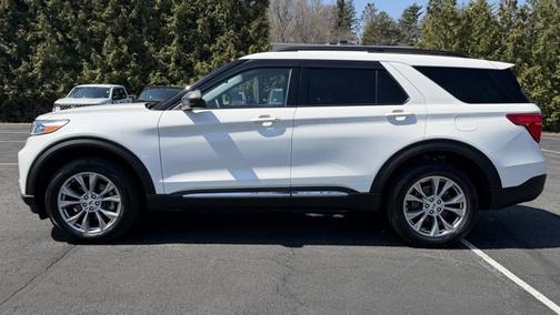 STAR WHITE MET TRI-COAT 2023 Ford Explorer XLT
