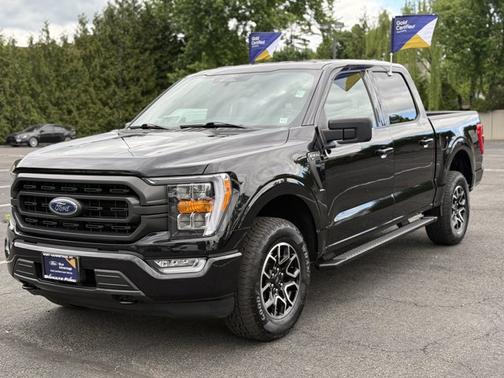 AGATE BLACK METALLIC 2022 Ford F-150 LARIAT