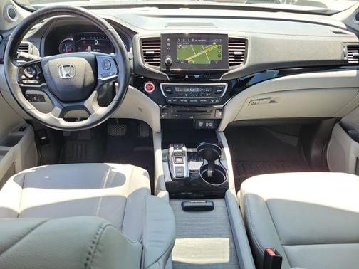 2021 Honda Pilot Touring 8-Passenger