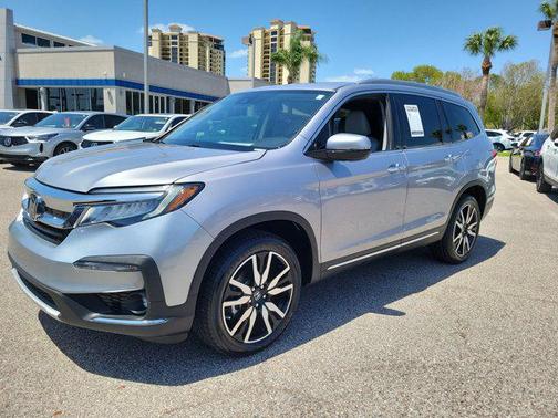 2021 Honda Pilot Touring 8-Passenger