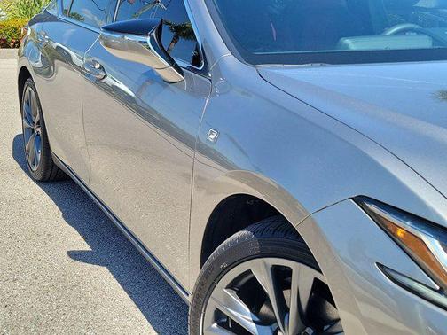 2019 Lexus ES 350 Base