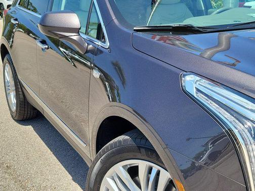 2017 Cadillac XT5 Premium Luxury