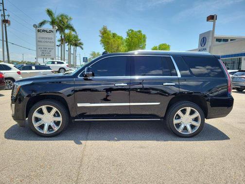 2017 Cadillac Escalade Premium Luxury