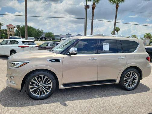 2021 INFINITI QX80 SENSORY
