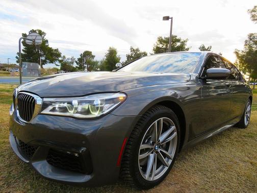 2016 BMW 750 i xDrive