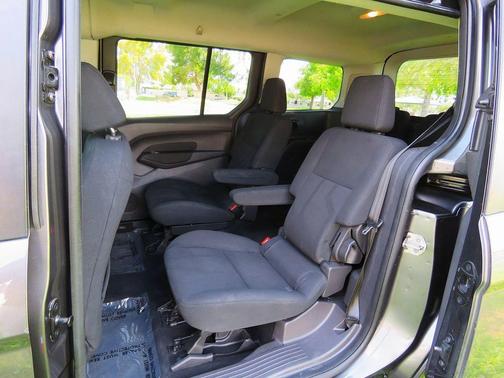 2016 Ford Transit Connect XLT w/Rear Liftgate