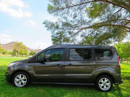 2016 Ford Transit Connect XLT w/Rear Liftgate