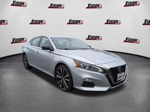2020 Nissan Altima SR Intelligent AWD