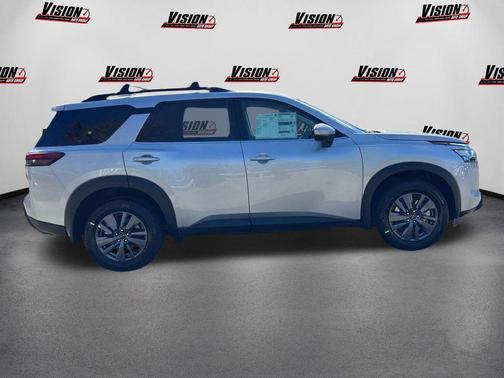 2025 Nissan Pathfinder SV 4WD