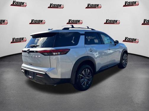 2025 Nissan Pathfinder SV 4WD