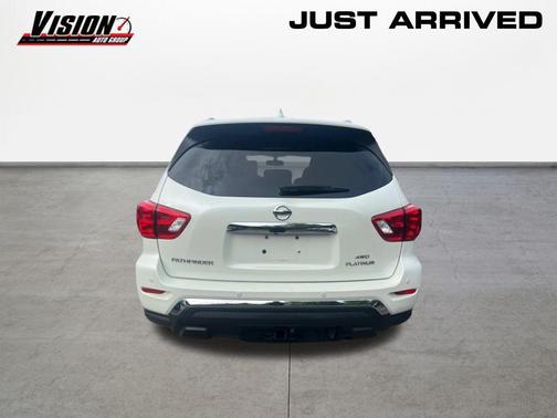 2019 Nissan Pathfinder Platinum