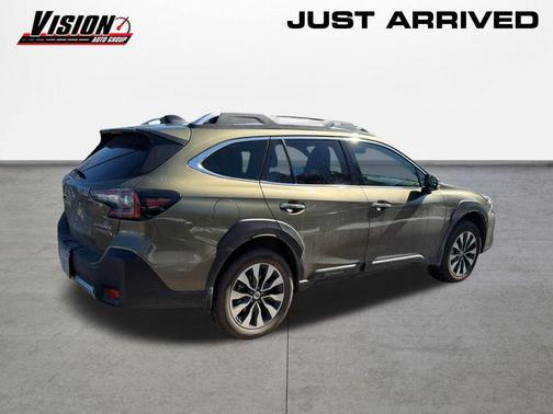 2025 Subaru Outback Touring XT