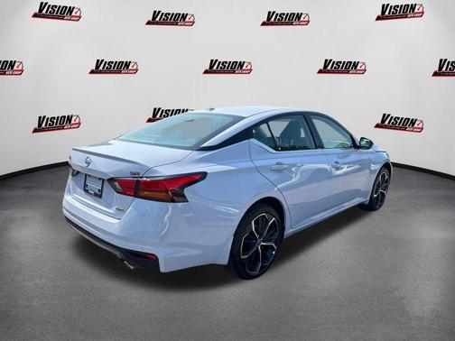 2025 Nissan Altima SR AWD