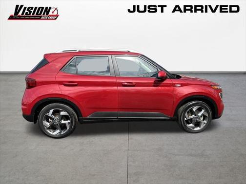 2022 Hyundai VENUE Limited