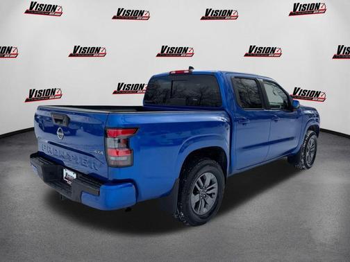 2025 Nissan Frontier SV