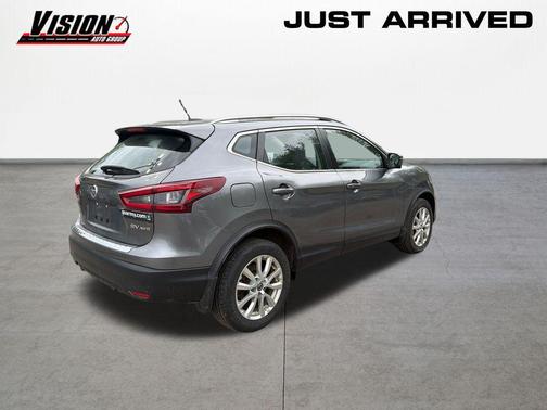 Gun Metallic 2021 Nissan Rogue Sport SV