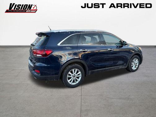 2020 Kia Sorento LX
